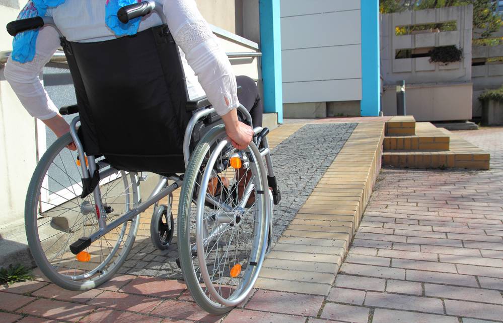 Vente fauteuil roulant près de Lamorlay