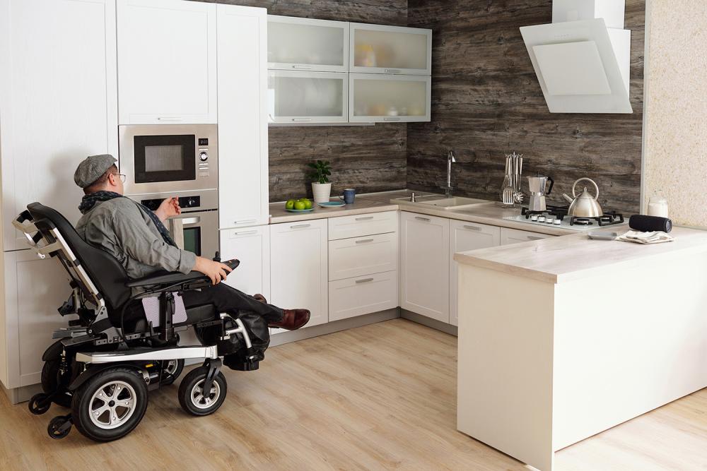 Explorez notre gamme de fauteuils roulants électriques